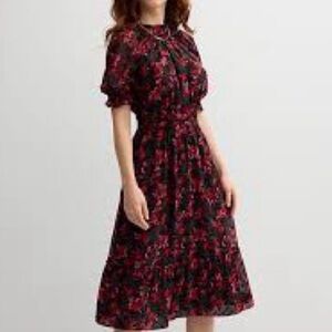 Draper James Red/Black Floral Short Puff Sleeve Midi Dress